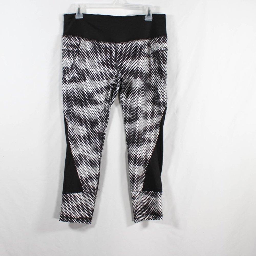 Camo Polka Dot Gray Black White Athletic Leggings